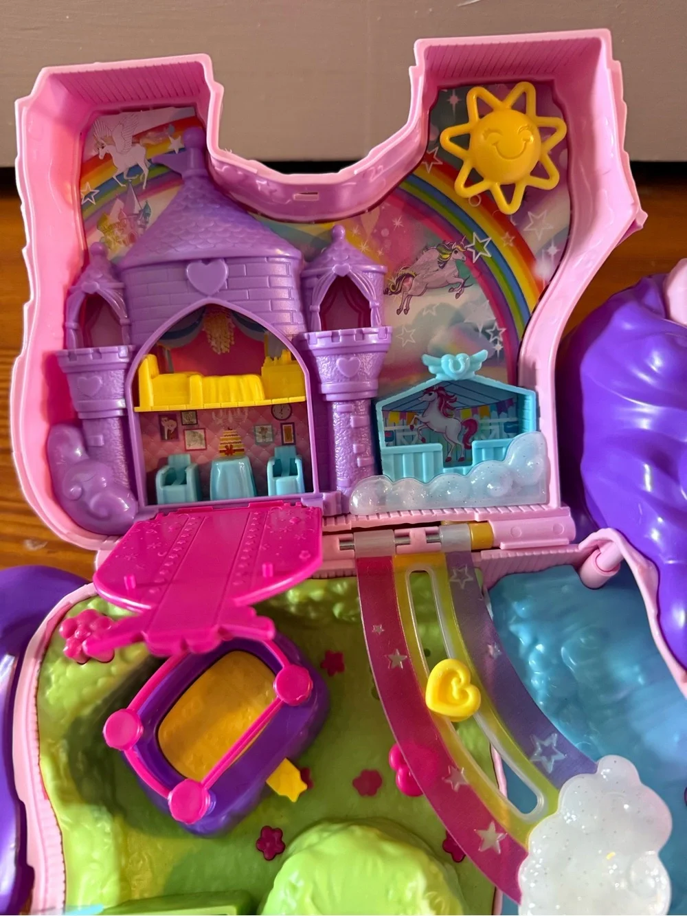 Unicorn Polly Pocket Playset
